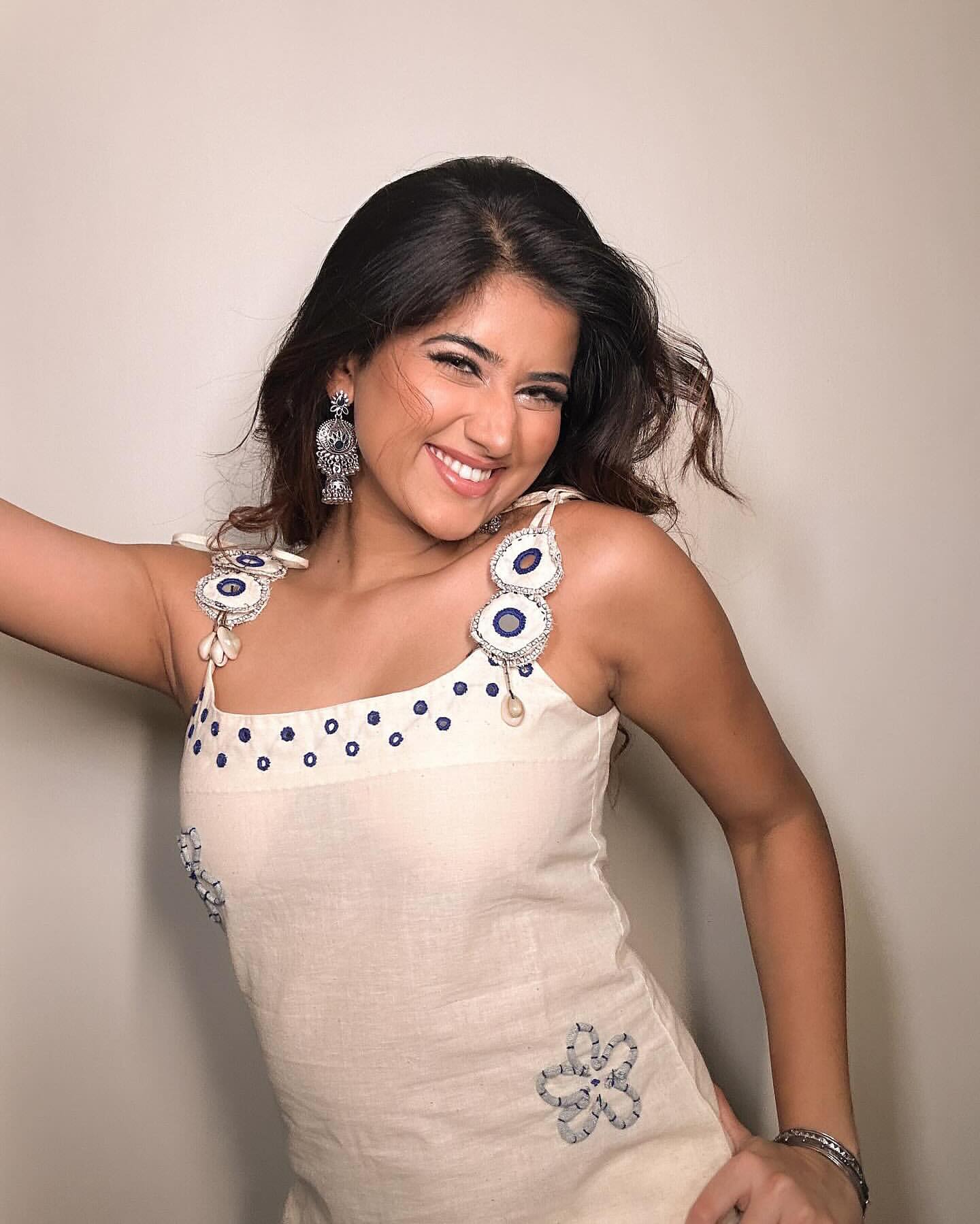 Women's Premium Cotton Flex Co-ord Set with Mirror Embroidery Work – Off White