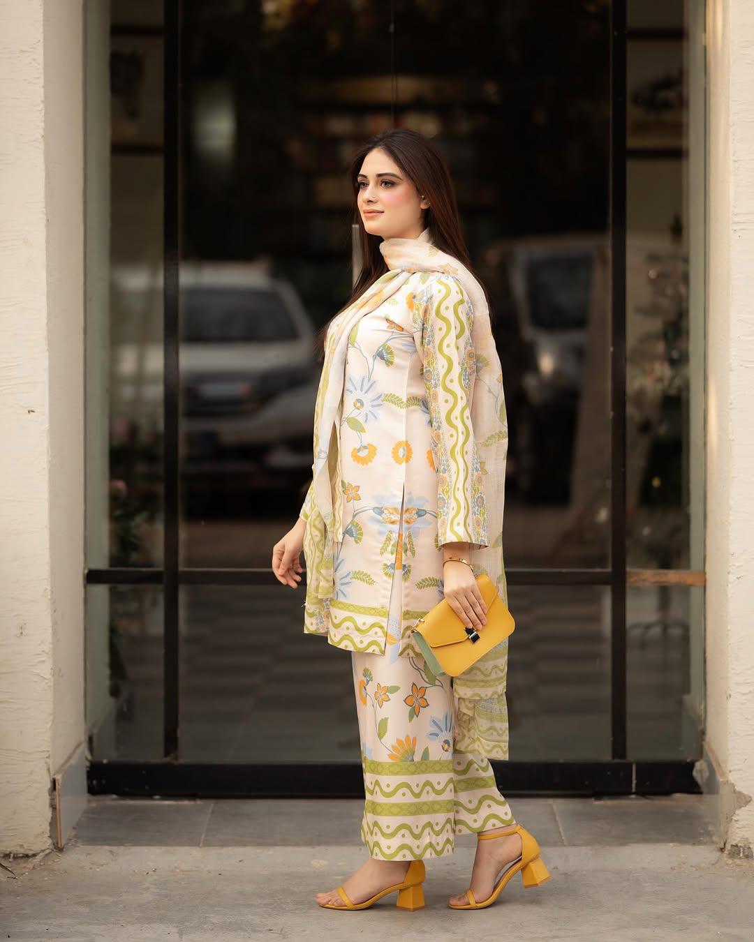 Designer White Crepe Co-ords Set with Digital Print & Dupatta