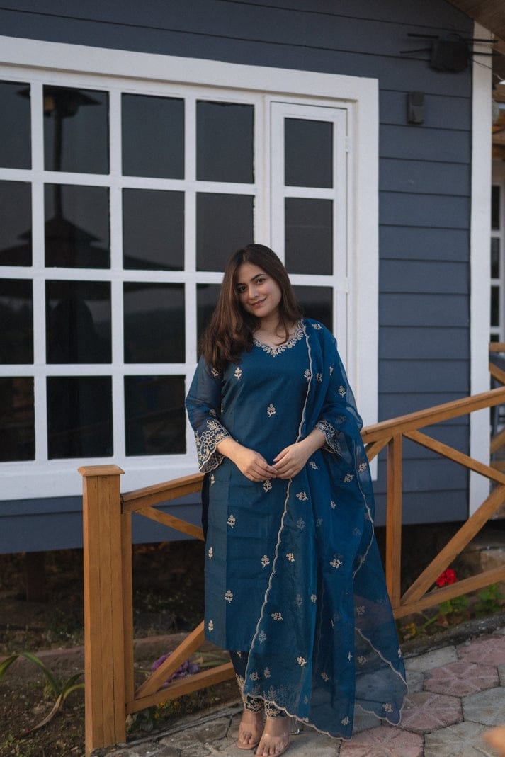 Elegant Chanderi Embroidery Kurti Palazzo Set – RAASHA