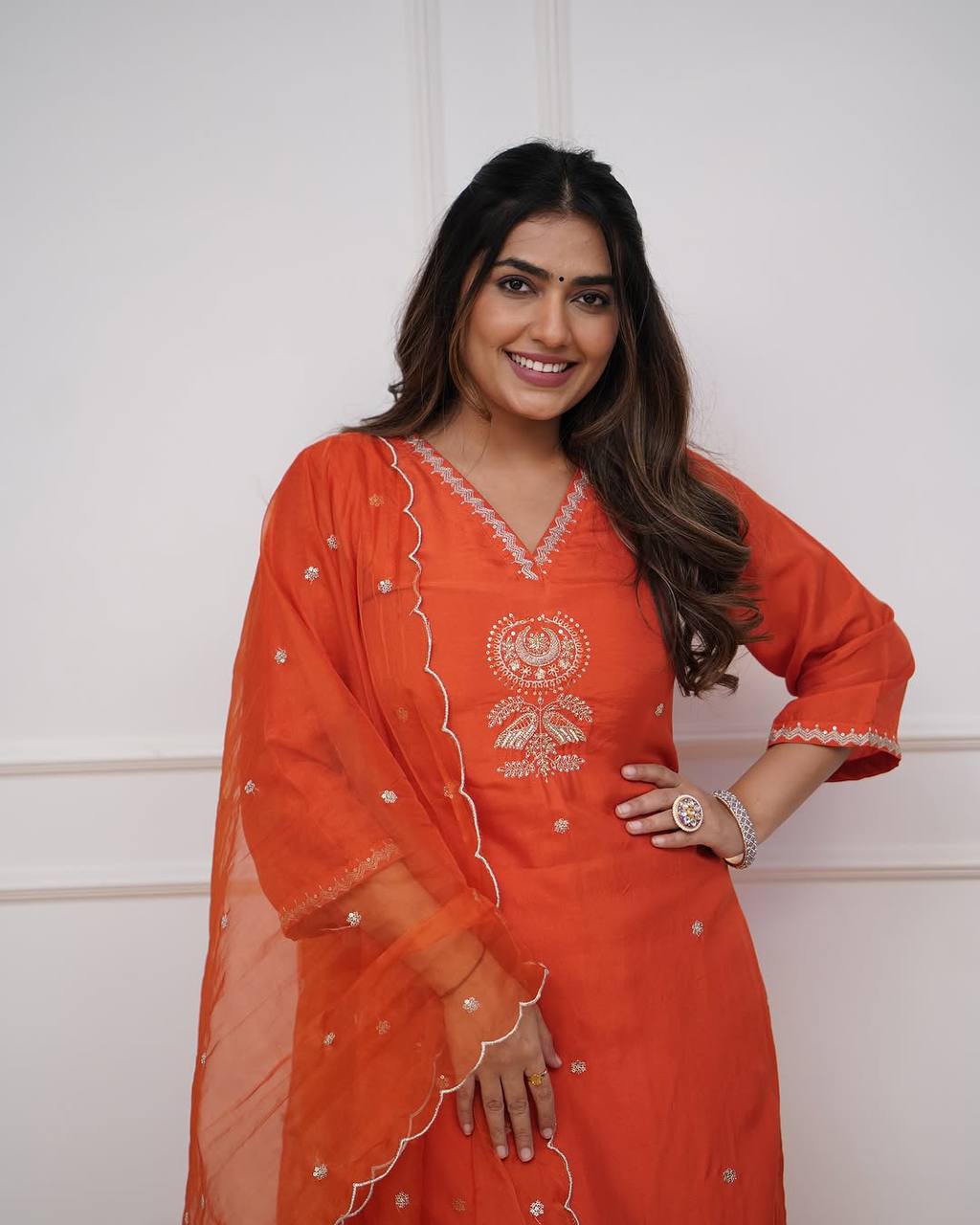 Viscose Chanderi Embroidered Kurti Set with Organza Dupatta