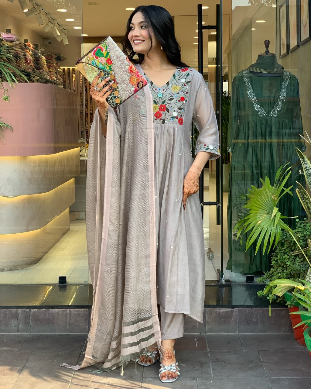 Viscose Chinon Embroidered Suit Set – Gray