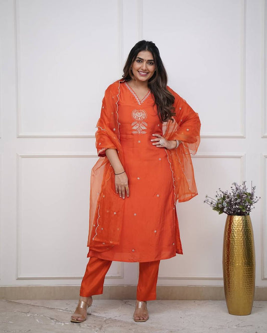 Viscose Chanderi Embroidered Kurti Set with Organza Dupatta