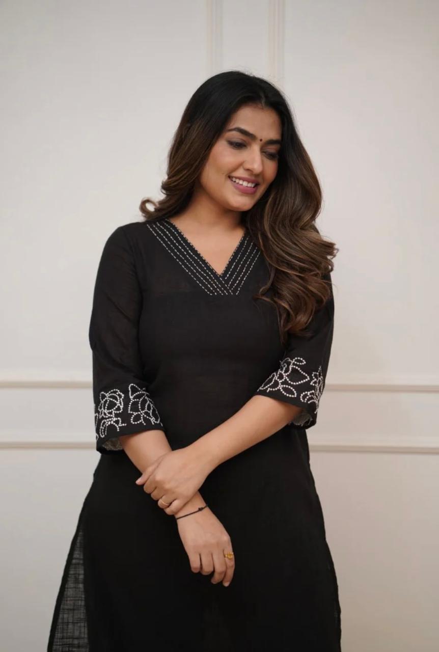 Elegant Cotton Embroidered Kurti Pant Set for Women