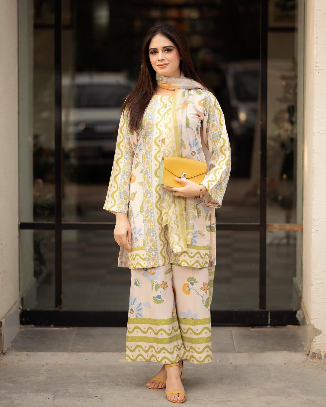 Designer White Crepe Co-ords Set with Digital Print & Dupatta