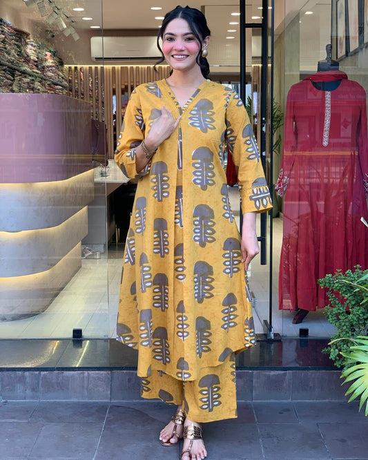 Floral Print Cotton Kurta Pant Set for Women