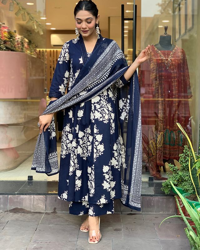 Elegant Cotton Anarkali Suit Set with Embroidery & Dupatta