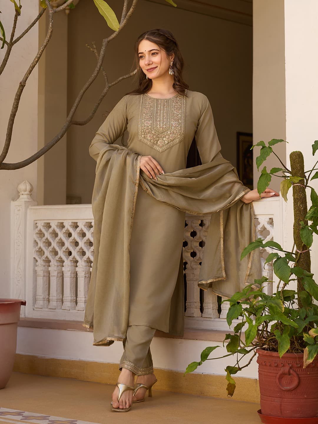 Rayon Slub Embroidered Kurti Set with Chinon Dupatta