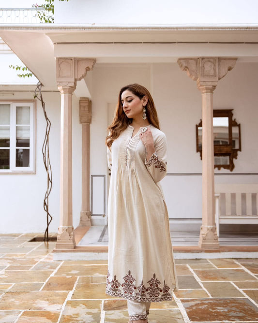 Taj South Cotton Embroidered Suit Set – Cream
