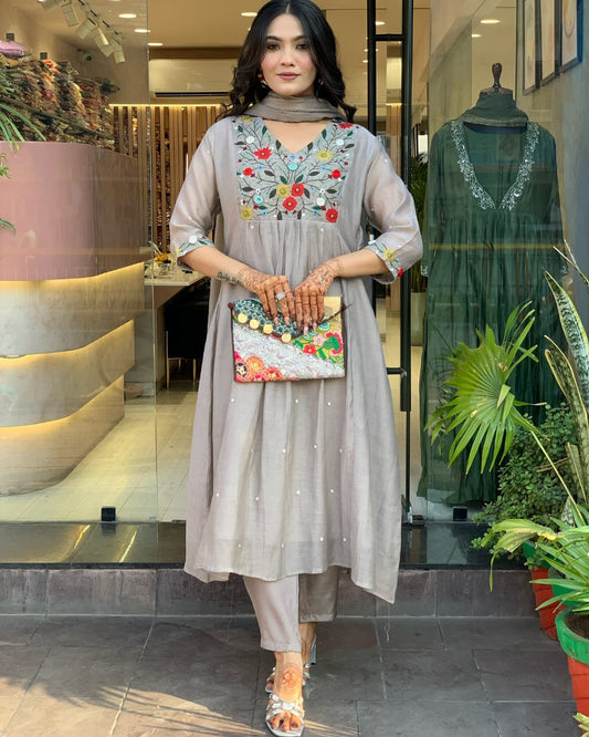 Viscose Chinon Embroidered Suit Set – Gray