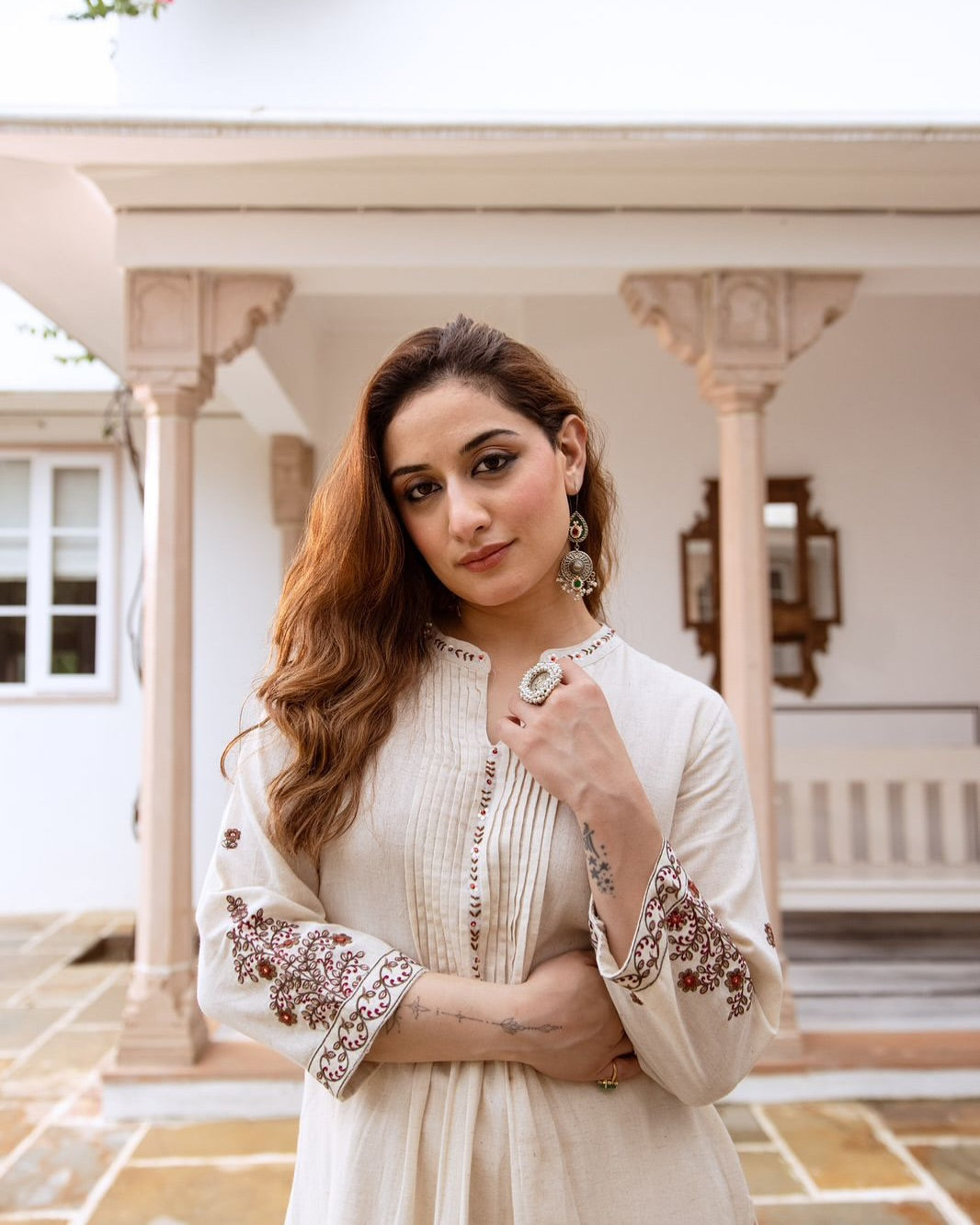 Taj South Cotton Embroidered Suit Set – Cream