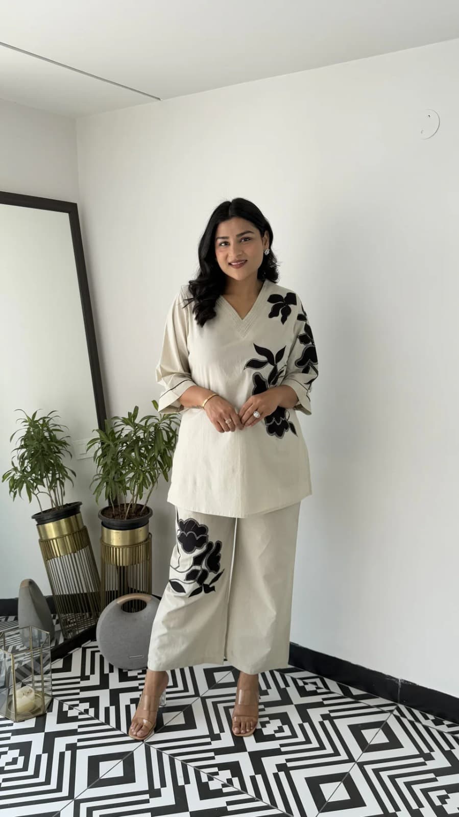 Off White-Embroidered Cotton Flex Co-ord Set